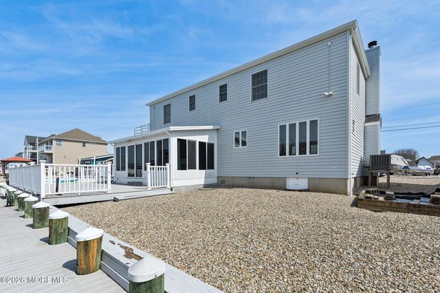 816 Bowline Drive, Forked River, NJ 08731