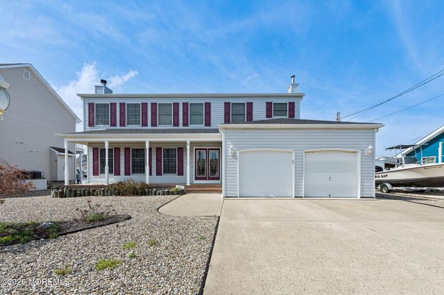 816 Bowline Drive, Forked River, NJ 08731