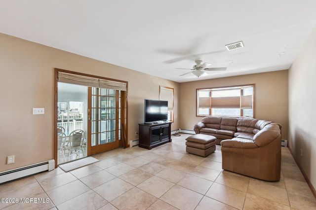 816 Bowline Drive, Forked River, NJ 08731