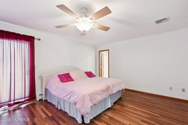 816 Bowline Drive, Forked River, NJ 08731