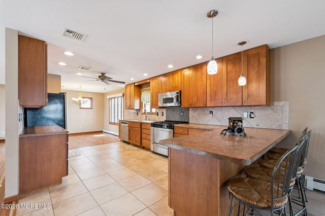 816 Bowline Drive, Forked River, NJ 08731