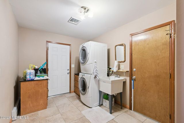 816 Bowline Drive, Forked River, NJ 08731