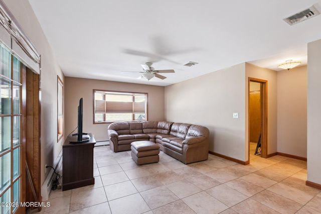816 Bowline Drive, Forked River, NJ 08731