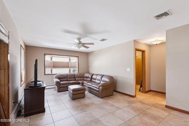 816 Bowline Drive, Forked River, NJ 08731