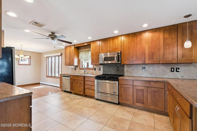 816 Bowline Drive, Forked River, NJ 08731