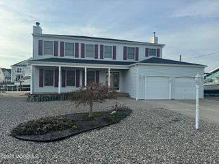 816 Bowline Drive, Forked River, NJ 08731