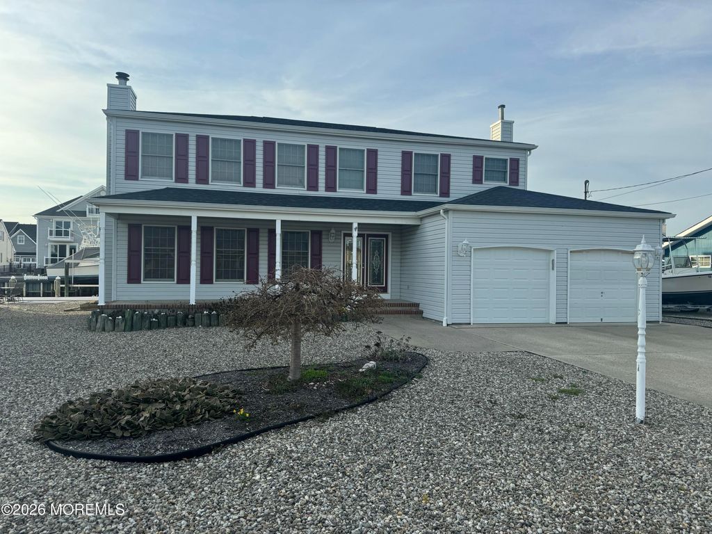816 Bowline Drive, Forked River, NJ 08731