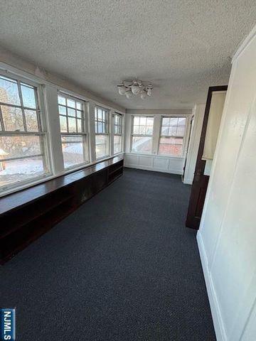 15 Albion Street, Passaic, NJ 07055