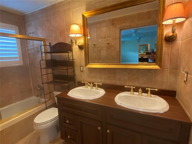 1500 GAY ROAD 17D, Winter Park, FL 32789