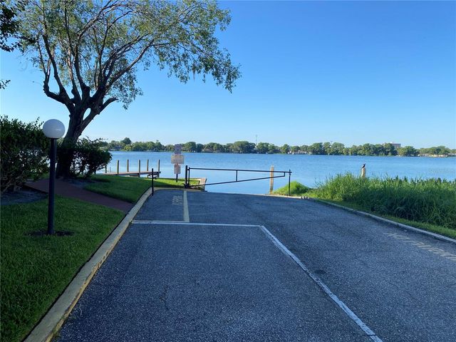 1500 GAY ROAD 17D, Winter Park, FL 32789