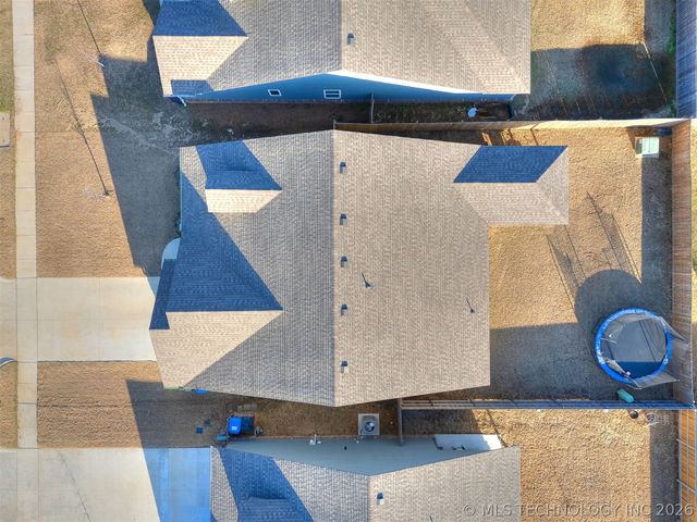 1917 E Van Buren Street, Broken Arrow, OK 74011