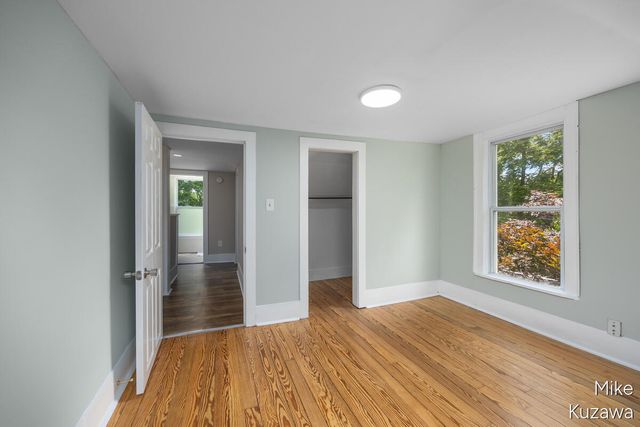 70 Grove Street, Coopersville, MI 49404