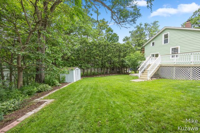 70 Grove Street, Coopersville, MI 49404