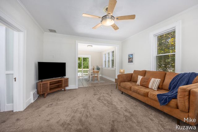 70 Grove Street, Coopersville, MI 49404