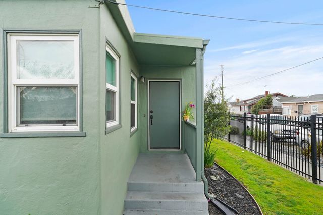 2178 - 2174 107Th Ave, Oakland, CA 94603