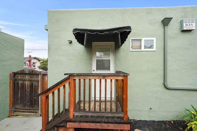 2178 - 2174 107Th Ave, Oakland, CA 94603