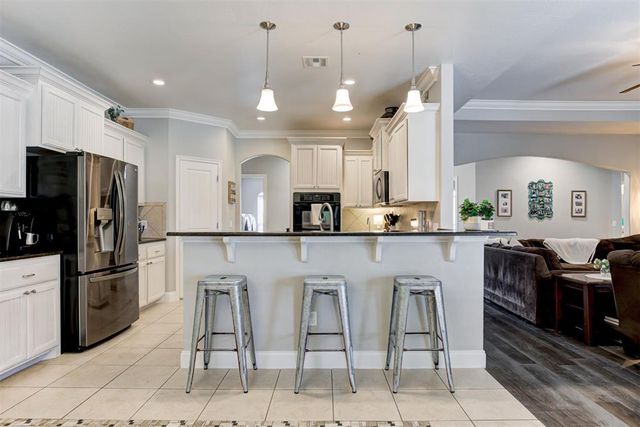 14261 Beaver Creek Road, Edmond, OK 73025