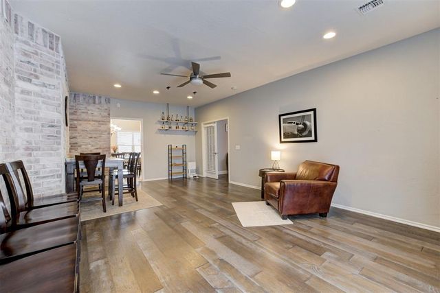 14261 Beaver Creek Road, Edmond, OK 73025