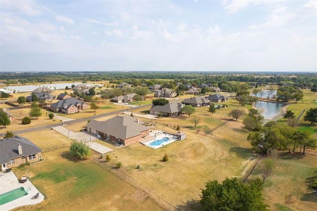14261 Beaver Creek Road, Edmond, OK 73025