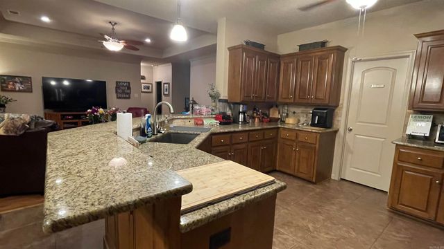 3219 Peeler Bend Road, Benton, AR 72019