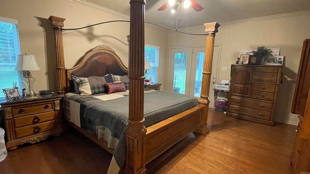 3219 Peeler Bend Road, Benton, AR 72019
