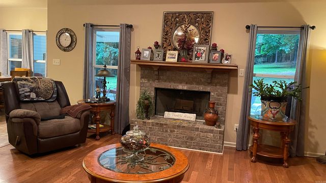 3219 Peeler Bend Road, Benton, AR 72019