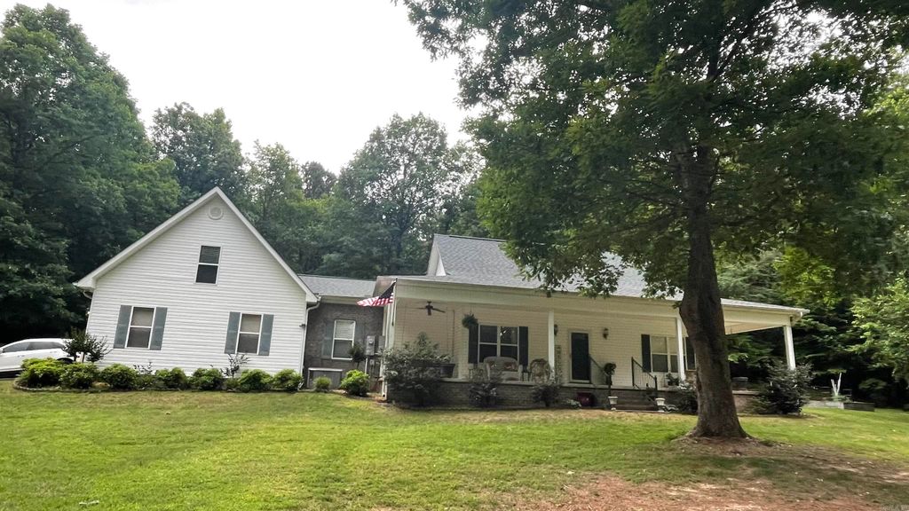 3219 Peeler Bend Road, Benton, AR 72019