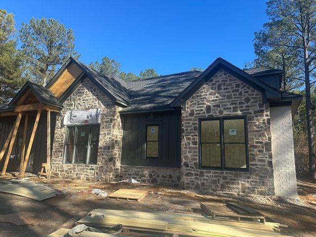 141 Voorhees Road, Hamilton, GA 31811