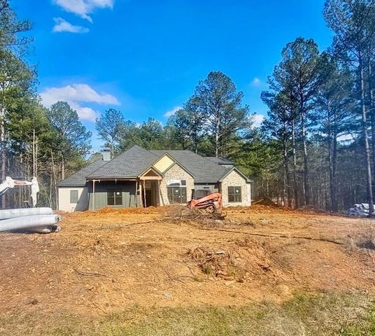141 Voorhees Road, Hamilton, GA 31811