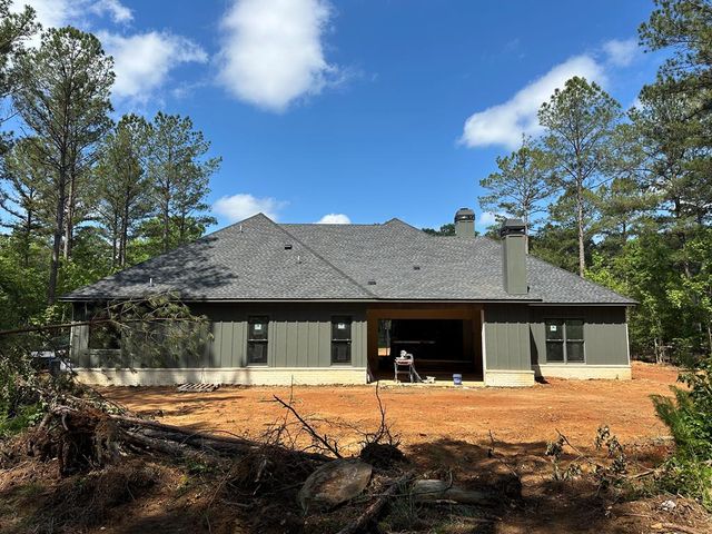 141 Voorhees Road, Hamilton, GA 31811