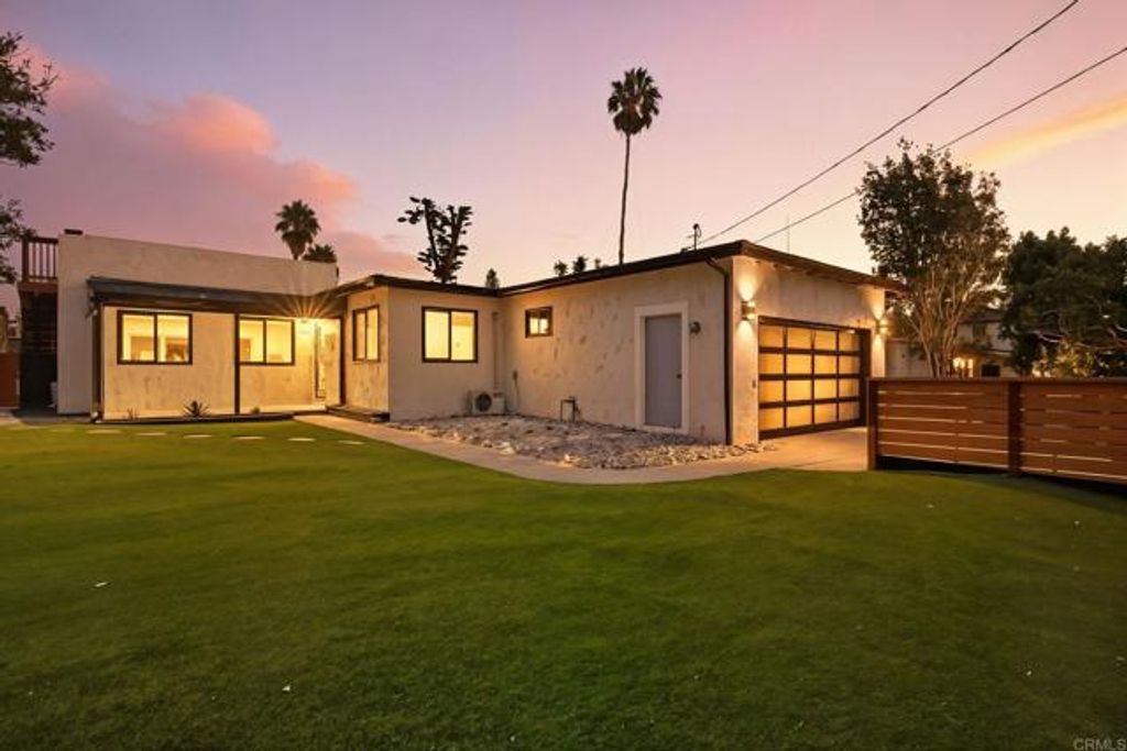 2851 Grandview Street, San Diego, CA 92110