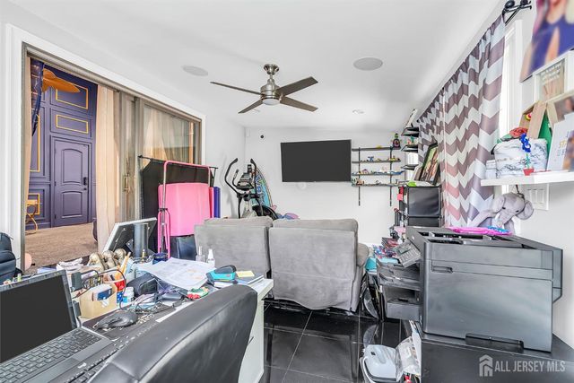9 Zaleski Drive, Sayreville, NJ 08872