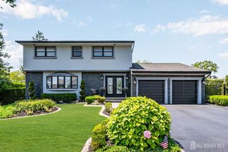 9 Zaleski Drive, Sayreville, NJ 08872