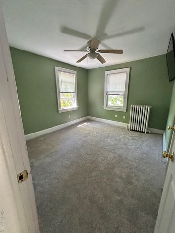 24 Arnold Avenue, West Babylon, NY 11704