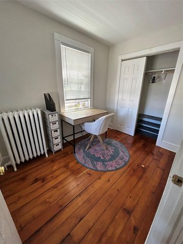 24 Arnold Avenue, West Babylon, NY 11704