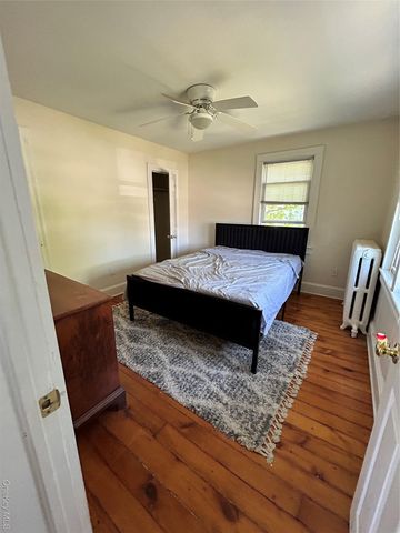 24 Arnold Avenue, West Babylon, NY 11704