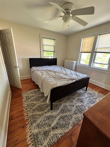 24 Arnold Avenue, West Babylon, NY 11704