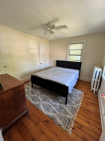 24 Arnold Avenue, West Babylon, NY 11704