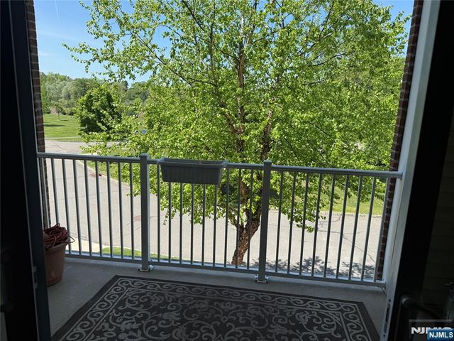 1118 Warrens, Wanaque, NJ 07465
