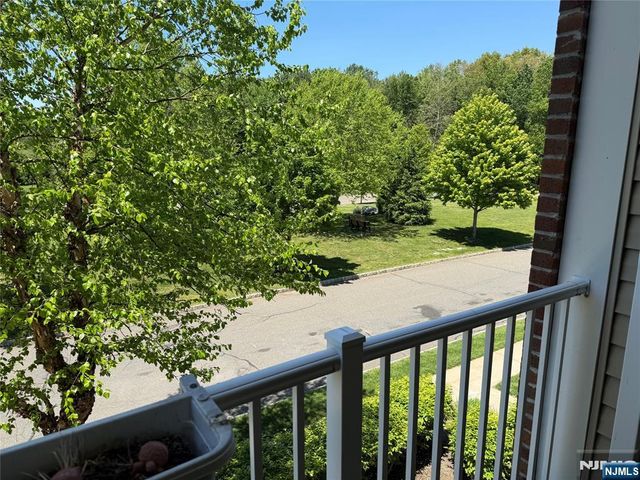 1118 Warrens, Wanaque, NJ 07465