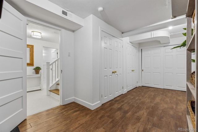 201 Summit Boulevard, Englewood, CO 80113