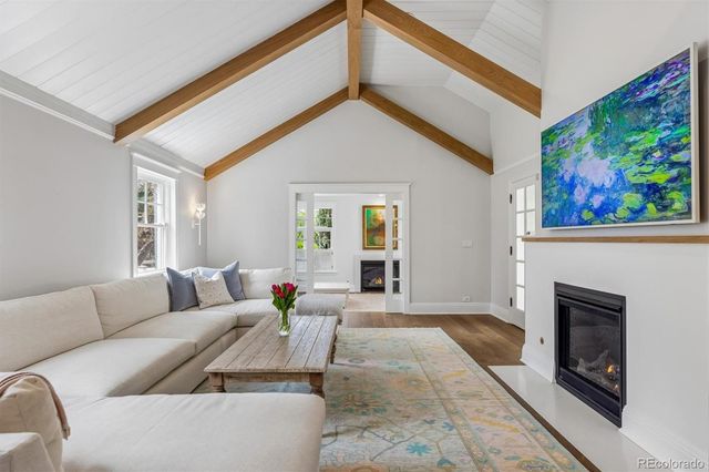 201 Summit Boulevard, Englewood, CO 80113