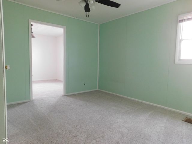 716 S State Street, Greenfield, IN 46140