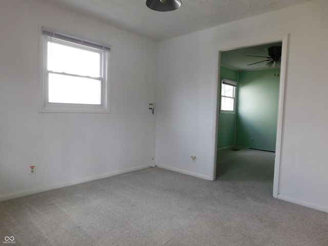 716 S State Street, Greenfield, IN 46140