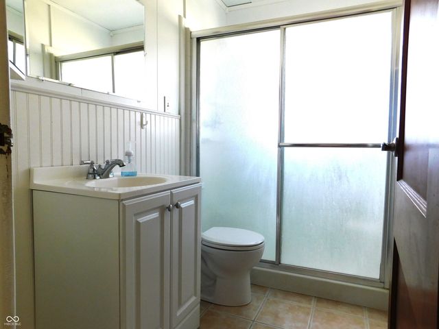 716 S State Street, Greenfield, IN 46140