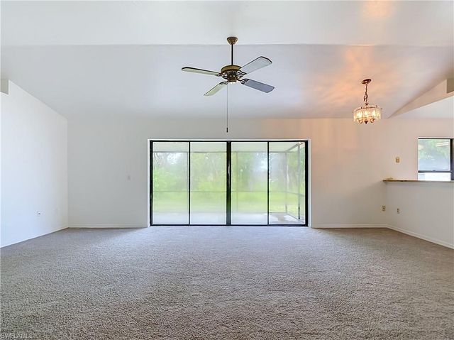 8428 Buena Vista RD, Fort Myers, FL 33967