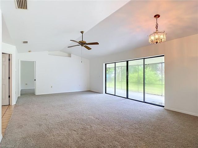 8428 Buena Vista RD, Fort Myers, FL 33967