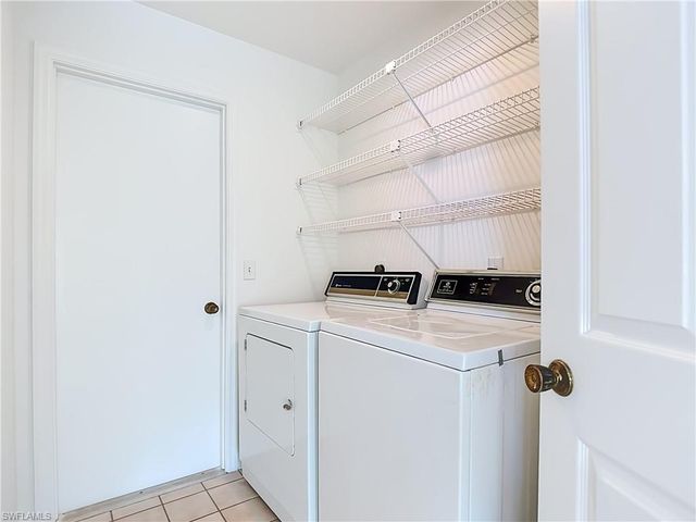 8428 Buena Vista RD, Fort Myers, FL 33967