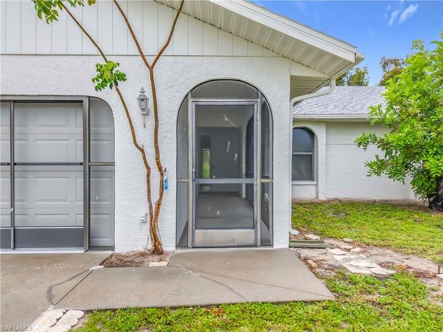 8428 Buena Vista RD, Fort Myers, FL 33967