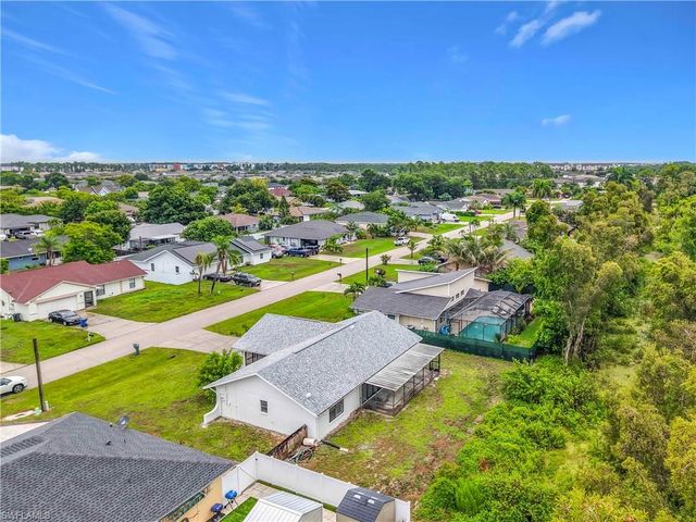 8428 Buena Vista RD, Fort Myers, FL 33967